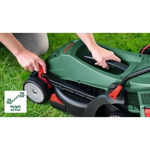 Bosch UniversalRotak 34V-26 Plæneklipper (1300 W. Klippebredde: 34 cm. 40 liters græsopsamler)