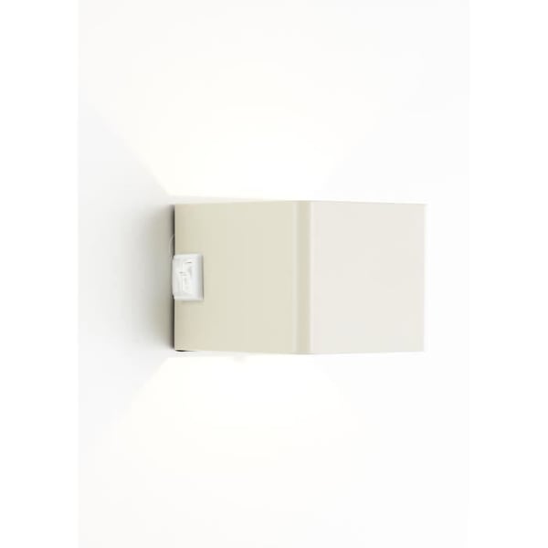 Magnetisk utomhusvägglampa - ISEO - BRILLIANT - Uppladdningsbar - Creme - LED - Detektor - 4W - 300lm - 3000K - USB