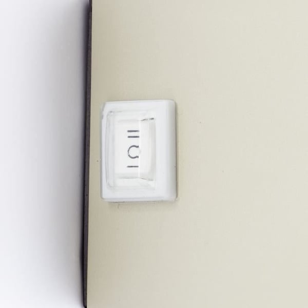 Magnetisk utomhusvägglampa - ISEO - BRILLIANT - Uppladdningsbar - Creme - LED - Detektor - 4W - 300lm - 3000K - USB