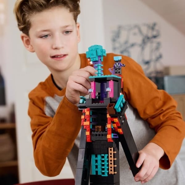 LEGO Minecraft 21279 Endermans Tårn - Byggesæt til drenge fra 9 år