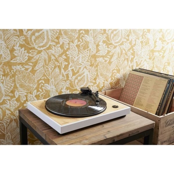 THOMSON TT301 pladespiller - Træ- og hvidt design - Audio-Technica AT3600L top - 33 og 45 o/min.