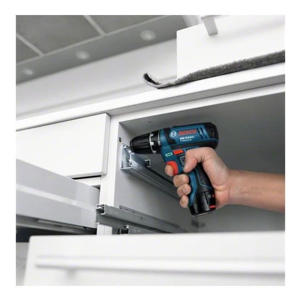 Slagboremaskine - BOSCH PROFESSIONAL - GSB 12V-15 - 2 x 2,0Ah batterier - 25 stk. tilbehør - Taske medfølger