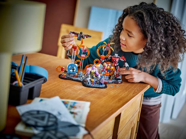 LEGO MARVEL 76323 Avengers: Endgame - Slutstriden