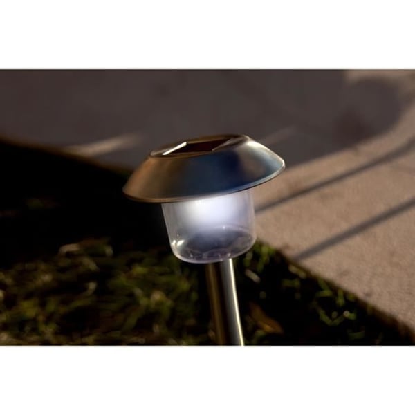 Set med 8 svala vita LED-solcellsfyrar - ALESIA - LUMISKY - Metall - Utomhus