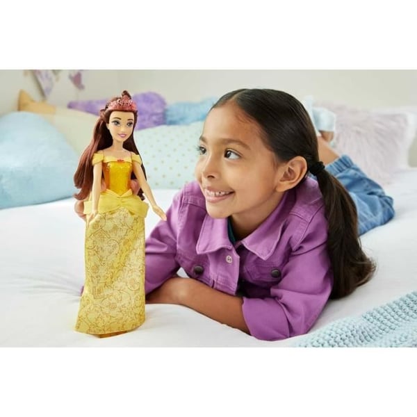 Belle-dukke 29 cm. Mattel Disney Prinsesse-dukke, udklædning og tilbehør HLW11