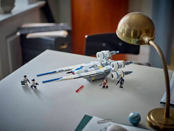 LEGO STAR WARS 75399 Kapinallisten U-siipinen tähtihävittäjä