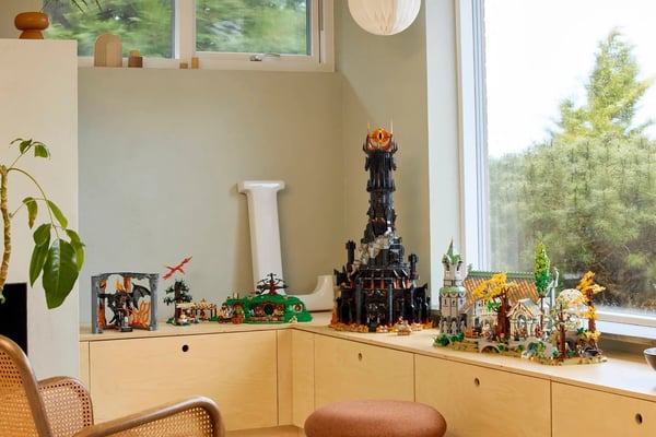 LEGO ICONS 10367 Sagan om ringen: Balrog-bokhörnan