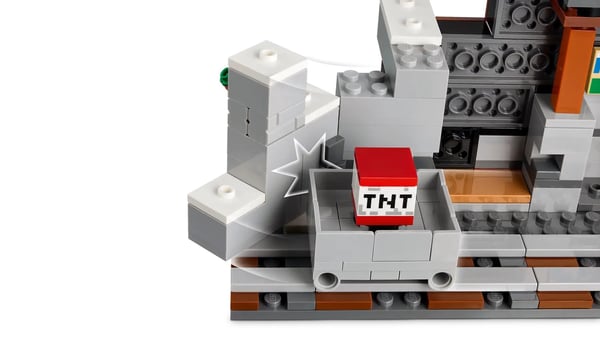 LEGO MINECRAFT 21277 Hackagruvan