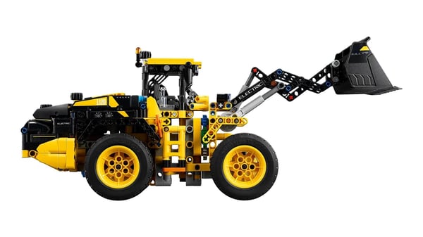 LEGO TECHNIC 42209 Volvo L120 Elhjullastare