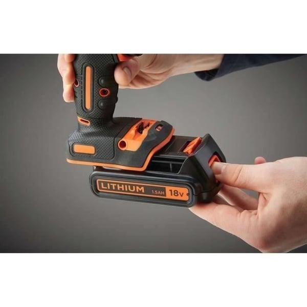 BLACK+DECKER 18 V:n akkuporakone - BDCHD18C2TA-QW - Mukana 2 kpl 18 V:n akkuja - 30 lisävarustetta
