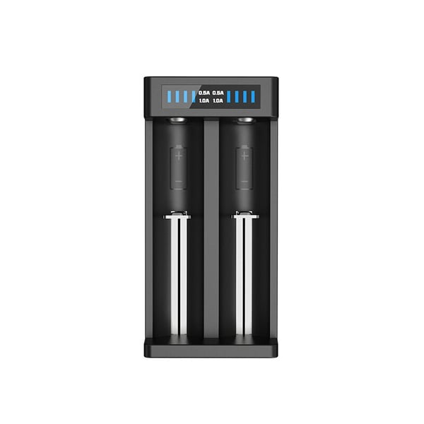 Akkulaturi sylinterimäisille litiumioniakuille 18650 Xtar MC2 PLUS