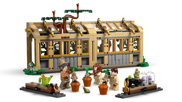 LEGO HARRY POTTER 76445 Hogwarts Slot - Urtemedicinklasse