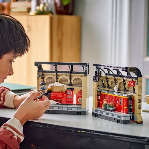 LEGO Harry Potter 76450 Bogkrog: Hogwarts-ekspressen - Spil for drenge fra 10 år