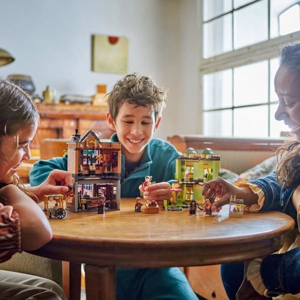 LEGO Harry Potter 76452 Quidditch Tilbehørsbutik og Isbutik Spil Alder 8