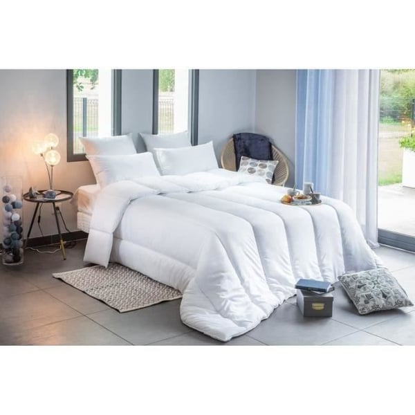 Peitto - 220 x 240 cm - Keskivaalea - 100 % polyesteriä - 2 hengelle - Valkoinen