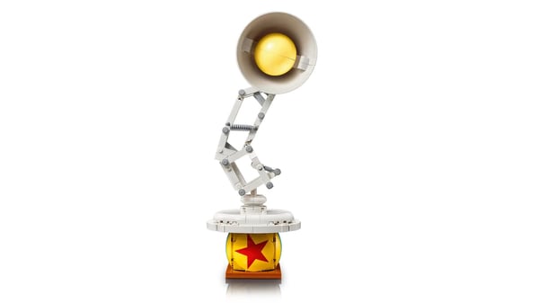 LEGO IDÉER 21357 Disney Pixar Luxo Jr.