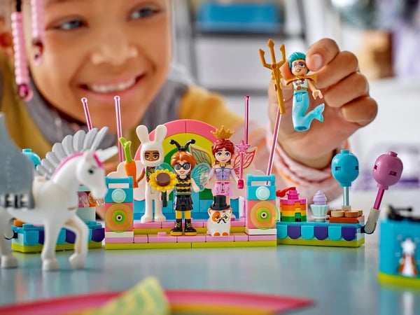 LEGO FRIENDS 42661 Kostumefest med enhjørning og fe
