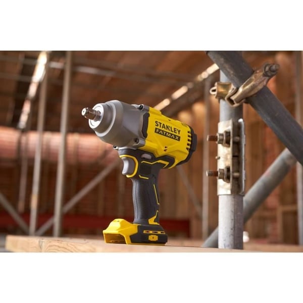 Iskuporakone - STANLEY FATMAX V20 - SFMCF940M1-QW - 1/2 harjaton 950 Nm - litium 18V - 1 akku 4Ah