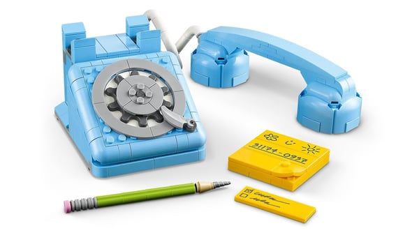 LEGO CREATOR 3 IN 1 31174 Retropuhelin