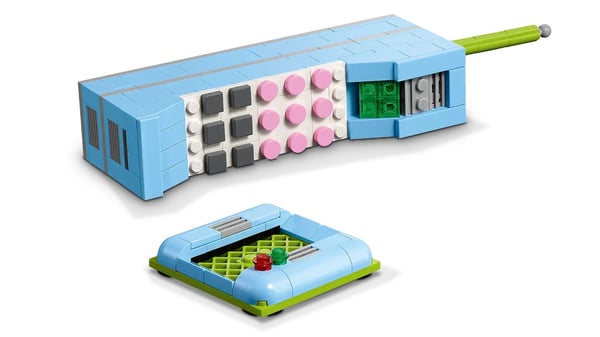 LEGO CREATOR 3 IN 1 31174 Retropuhelin