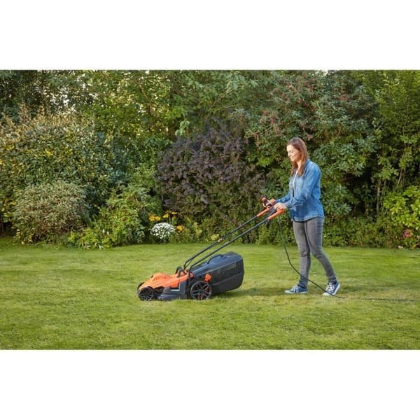 Johdollinen sähköinen ruohonleikkuri - BLACK&DECKER - BEMW461BH-QS - 1400W - 34 cm leikkuupituus