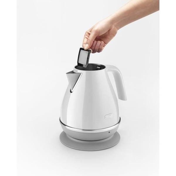DELONGHI ICONA CAPITALS Vedenkeitin - 1,7 L - Ruostumatonta terästä - Irrotettava ja 360° kääntyvä jalusta - Kalkinpoistosuodatin - Valkoinen