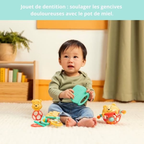 DISNEY BABY -WINNIE- Fødselsgavesæt. 5 legetøj inklusive 1 Peter Plys bidering og O-bold. Rangle og klapvognsklips.