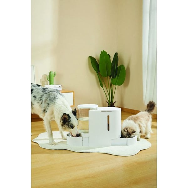DUPLO Kuivaruoan ja veden annostelija - M LEMMIKILLE - 1,3 kg / 3 l - 40 x 16,2 x 29,1 cm - Valkoinen