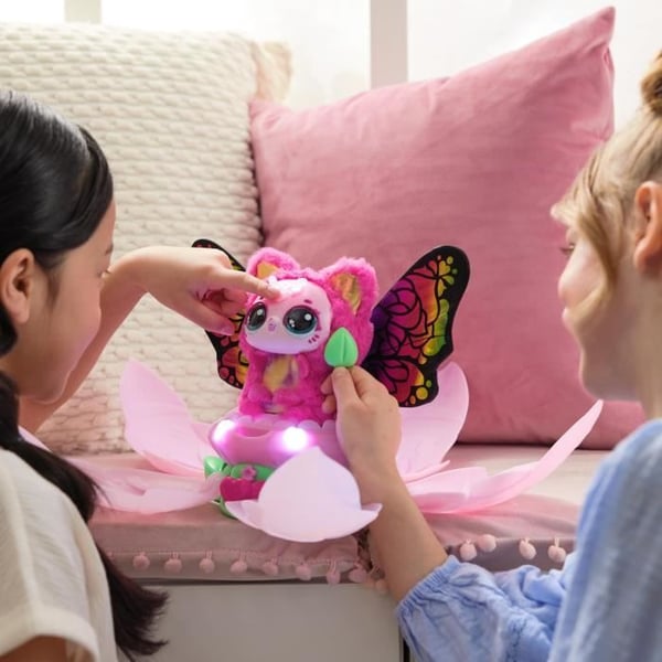 Bloomables - Taikakukkani - Kittyfly - 5-vuotiaille ja vanhemmille - Hatchimalsilta