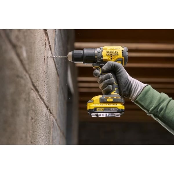 Børsteløs slagboremaskine 60 Nm - Lithium 18V - 2 batterier 2Ah - STANLEY FATMAX V20 - SFMCD715D2K-QW