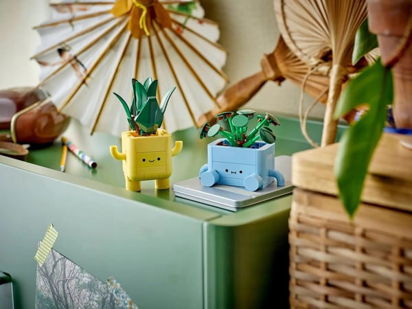 LEGO BOTANICALS 10349 Iloiset kasvit