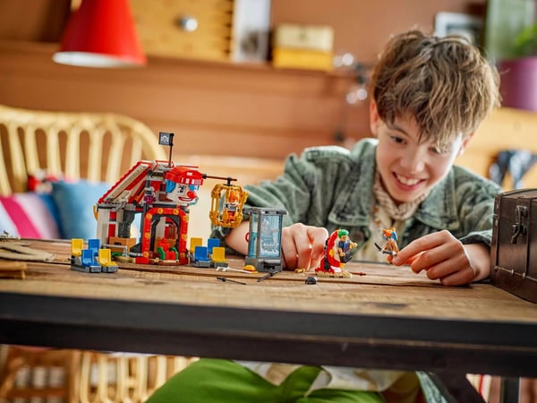 LEGO ONE PIECE 75637 Buggy Clownens Cirkustält