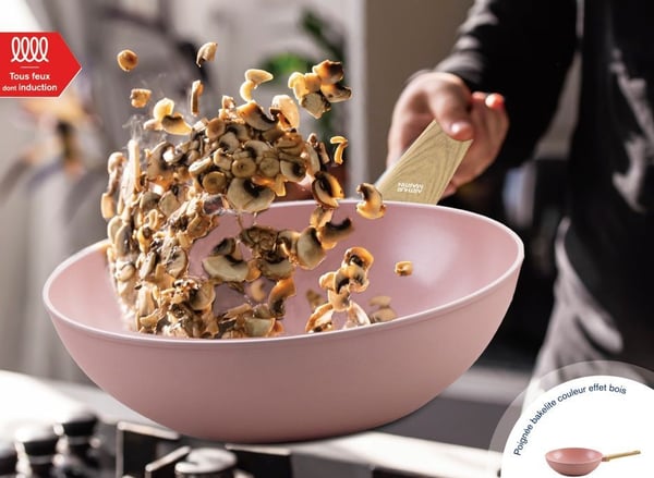 Wok - Velegnet til alle kogeplader inklusive induktion - ARTHUR MARTIN - AM4944 - Keramisk belægning - ? 28 cm - Lyserød