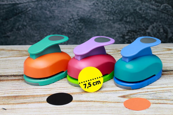 Suuri 7,5 cm koristereikäreikä 75 mm paperille