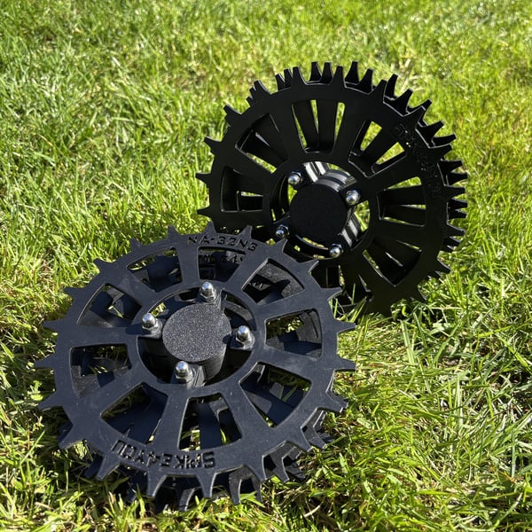 NAC RLM600-FS ja RLM300-FS robottikohtalaiselle pyörinä, ruostumaton teräs 3 mm