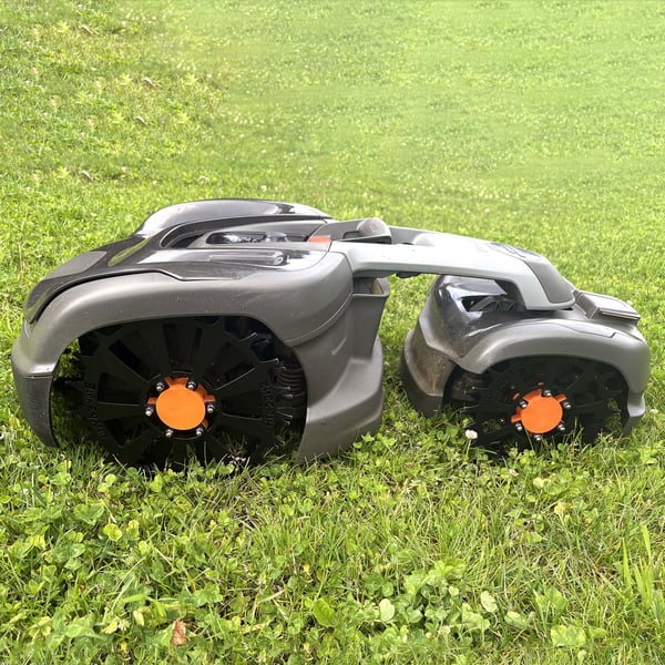Husqvarna Automower 435, 535X AWD -robottiruohonleikkurin pyörät, ruostumatonta terästä, 3 mm