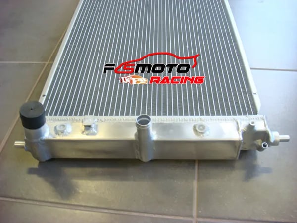 Radiator, Aluminiumkonstruktion, 2 række konfiguration, kerne størrelse 650mm x 420mm x 50mm, samlet størrelse 770mm x 450mm x 65mm