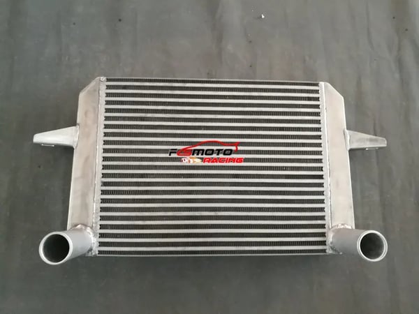 Intercooler, Aluminium Materiale, 70mm Tykkelse, Kompatibel med Ford RS Cosworth Sierra Sapphire 3 Døre, Forbedret Køleeffektivitet