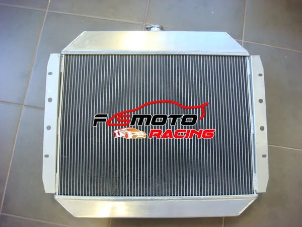 Radiator, Aluminium, Kerne Størrelse: 660mm x 480mm x 62mm, Samlet Størrelse: 750mm x 640mm x 95mm, Indløbsdiameter: 45 mm, Udløbsdiameter: 50 mm