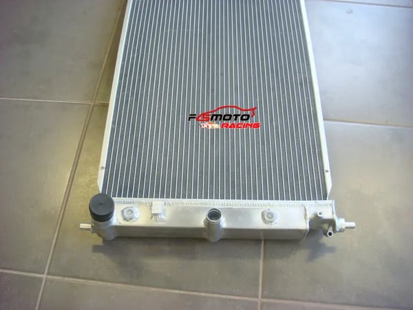 Radiator, Aluminiumkonstruktion, 2 række konfiguration, kerne størrelse 650mm x 420mm x 50mm, samlet størrelse 770mm x 450mm x 65mm