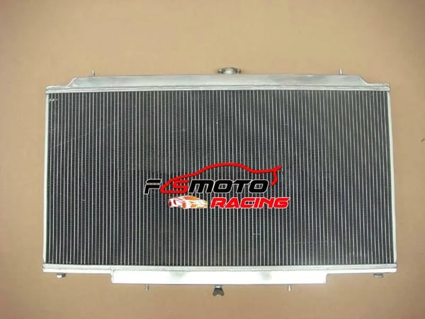Aluminium Racing Radiator, 3 Rækker, 450mm x 908,24mm Kerne Størrelse, 587,5mm x 926mm Samlet Størrelse, 35mm Indløbs/Udløbs Diameter