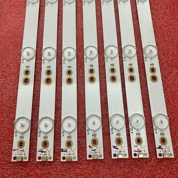 LED Baggrundsbelysning Strimmel, 1110mm Længde, Aluminium Materiale, Kompatibel med Flere TV Modeller, Strømforbrug 4W/m