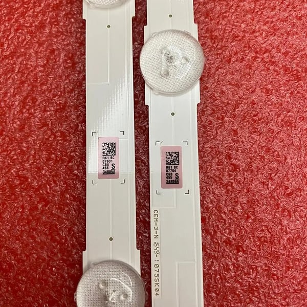 Energibesparende LED-baggrundsbelysningsstrimmel, 1240 mm længde, høj kompatibilitet, 100.000 timers levetid, SMD LED