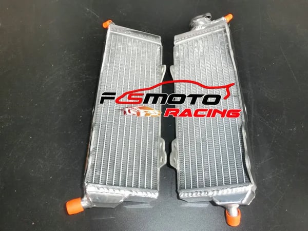 HONDA CR500 Radiator, Aluminiumkonstruktion, Præcisionspasform, Effektiv Køling