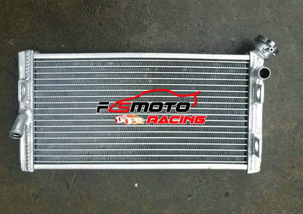 Radiator, legering af aluminium konstruktion, øget kølekapacitet, skræddersyet til Yamaha TZ250 modeller, TIG-svejset for holdbarhed
