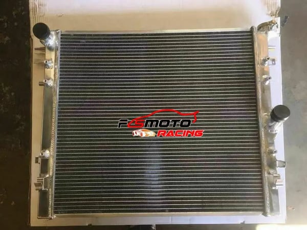 Radiator, Aluminium, Kerne Størrelse: H558mm x B508mm x D40mm, Samlet Størrelse: H746mm x B541mm x D183mm, Indløb/Udløb: 38mm/38mm