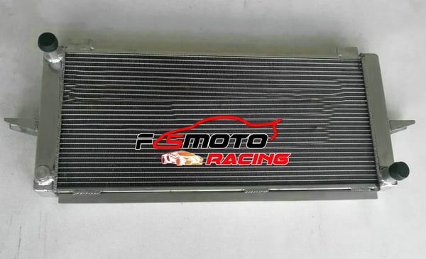 Lämmityspatteri, alumiiniseos, etumontointi, yhteensopiva Ford Escortin kanssa, yhteensopiva Sierra RS500 Cosworthin kanssa