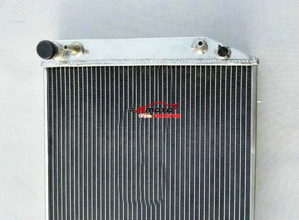 Aluminiumkøler, kerne størrelse 27" x 18" x 2,4", 3 rækker, kompatibel med Jaguar XJ12, understøtter 5,3L og 6,0L motorer, forbedret køleydelse