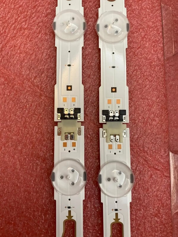 LED baggrundsbelysningsbar, 100000 timers levetid, kompatibel med UE55-serien, SMD strip type