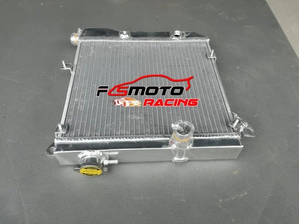 Aluminiumkøler, 22" x 12" x 3", Kompatibilitet med Autobianchi A112 3-7 Serie, Forbedret varmeafledning, Letvægtsdesign, 15 lbs